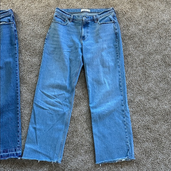 Abercrombie The Baggy Low Rise Jean Bundle - Picture 5 of 6